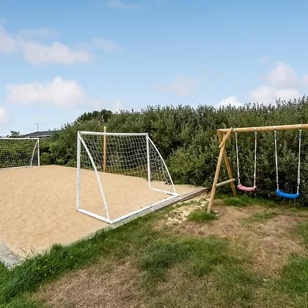 4 Bedroom Awesome In * Ringkøbing