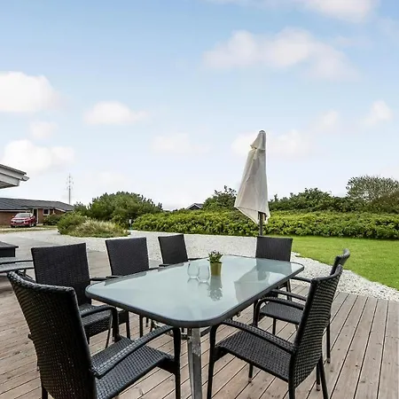 4 Bedroom Awesome In Ringkøbing