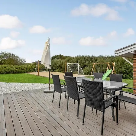 4 Bedroom Awesome In Ringkøbing